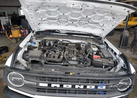 2024 Ford Bronco Black Diamond z USA, uszkodzony, nr VIN 1FMDE1AH8RLB23324